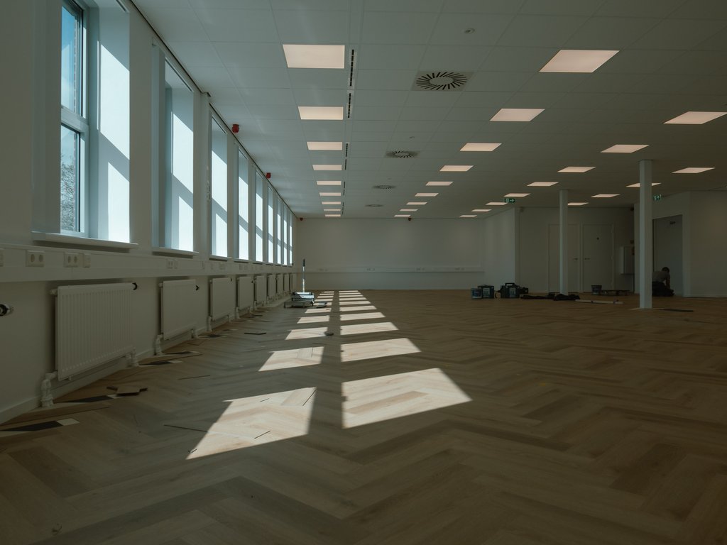 Finished herringbone floor, Luna, Amersfoort